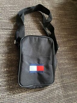 Crossbody Hilfiger kabelka Taska