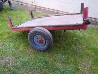 Vlečka za traktor
