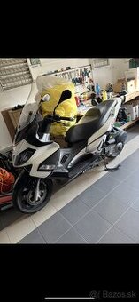 Aprilia SR 300 2014