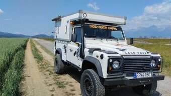 Land Rover Defender 110 puma