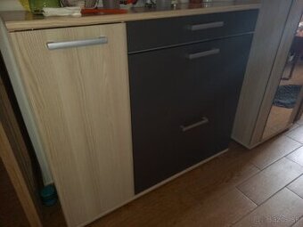 Predsieňová zostava