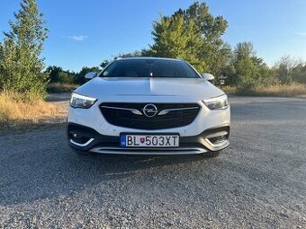 Opel Insignia Country tourer 2.0CDTi 125kW
