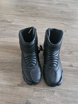 Moto panske kozene topanky w-tec