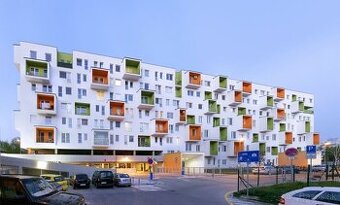 PEKNÁ GARZONKA S BALKÓNOM, VIETNAMSKA UL.,NOVOSTAVBA DORNYK