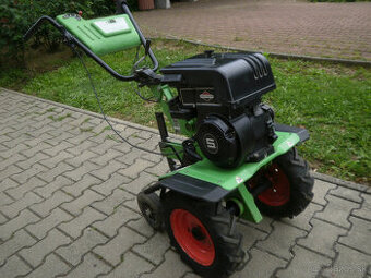 Malotraktor s príslušenstvom+ spiatočka