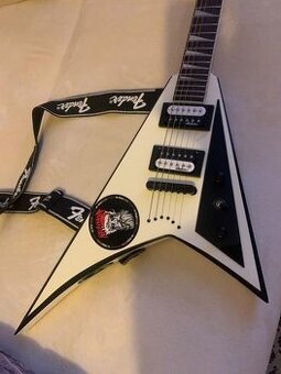 Elektrická gitara Jackson Rhoads JS302T