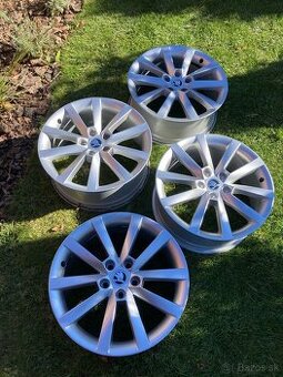 4xALU Disky Originál Škoda Alaris R18