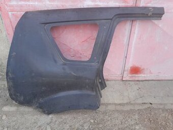 Mitsubishi Outlander II  - pravý blatník