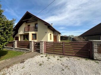 Krásny Rodinný dom Ivachnová