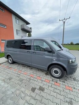 Volkswagen Transporter T5 Kombi