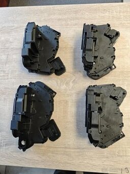 Zámok dverí OCTAVIA III., SUPERB III., KAROQ, KODIAQ