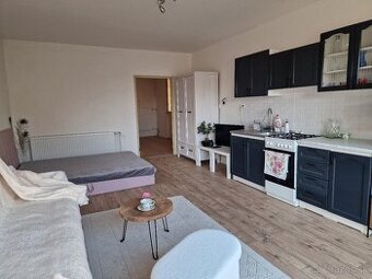 Na predaj 5-izbový rodinný dom