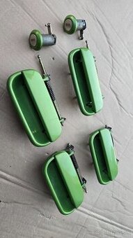 Lakované klučky + zámky (kryty)