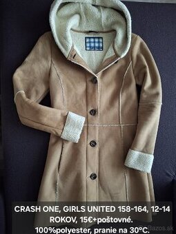 Dievčenský elegantný kabát. CRASH ONE.