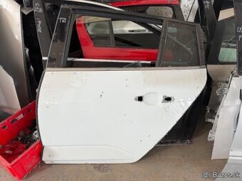 Ľavé zadné dvere Renault Megane IV 4 Combi