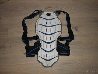 Predam v super stave chranic chrbta TRYONIC o velkosti L - 1