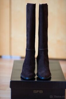 Dámske semišové kožené čižmy, veľkosť 37-nové