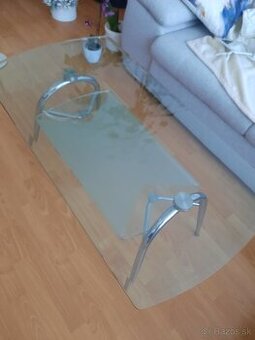 Konferenčný  stôl