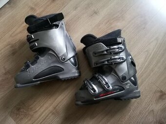 lyziarky Nordica velkost 37 -38 , mondo 240  245
