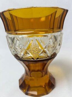 Váza Brúsené , žlté sklo V-17 sm P - 13 sm