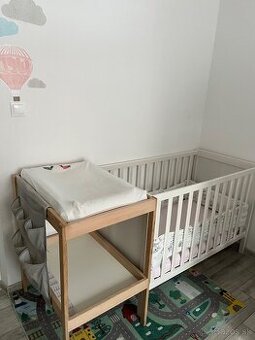 Ikea detská postielka Sundvik a prebaľovací pult