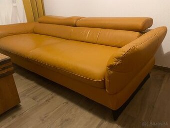 predám sedačku z pravej kože s taburetkou