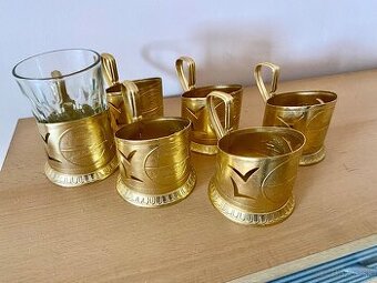 Ruské podstavce pod pohar