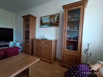 Obývacia zostava a stolík