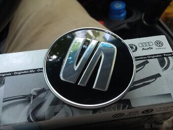 Seat stredové krytky