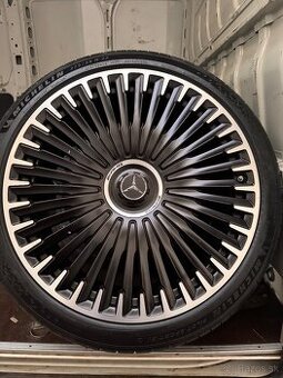 ORIG.MERCEDES EQS 53 AMG R22 275/35/22.NOVE