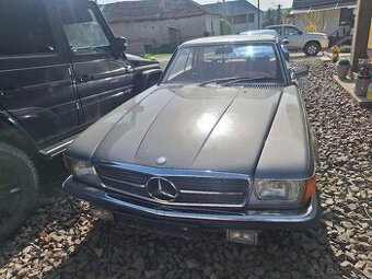 MERCEDES SLC 350 BENZÍN MANUÁL