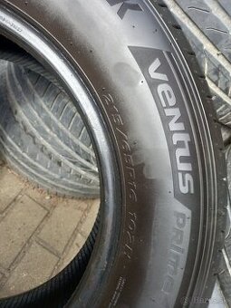 Predam pneu Hankook 215/65r16