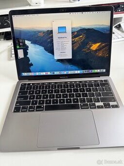 MacBook Pro s touchbarom i7 32GB RAM 2TB SSD