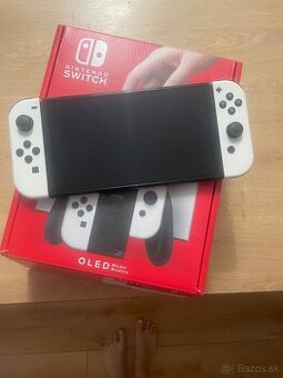 Herná konzola Nintendo SWITCH OLED