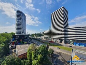 Luxusný byt na Bajkalskej s terasou a 2 parkovacími miestami