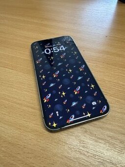 iPhone 13 – zelený