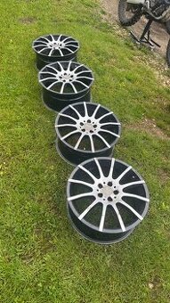 Predám 5x100 r17