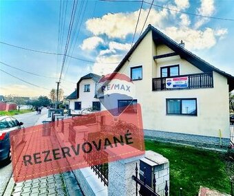 REZERVOVANÉ- Reality Pre Vás - na predaj : Priestranný dom s