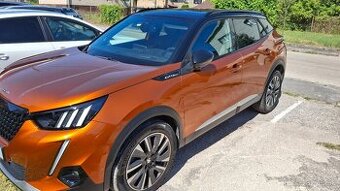 Peugeot 2008 gti line 1.2.96kw km 37000