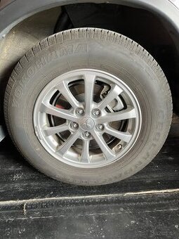Yokohamy letne pneumatiky 215/70R16