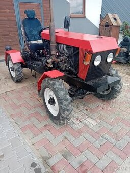 Malotraktor domácej výroby 4x4
