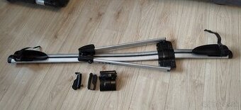 Nosič bicyklov na strešné liyžiny