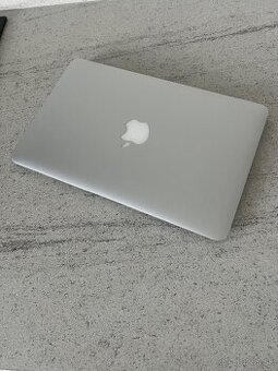 MacBook Air 11