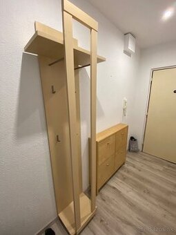 Nábytok do chodby
