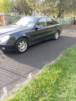 Mercedes W211 - 1