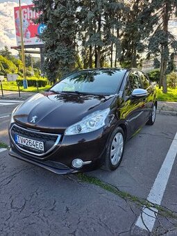 Peugeot 208 1.2 PureTech