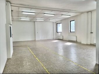 Skladové priestory s kanceláriami 186 m2 na prenájom v Žilin