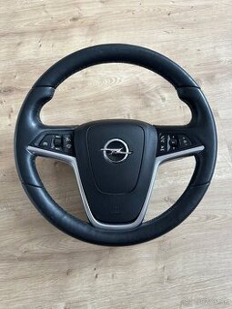 Kožený volant Opel astra J 2015
