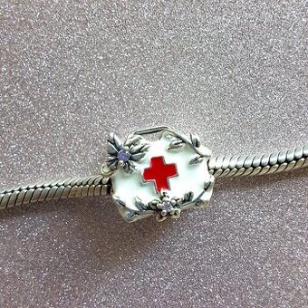 Prívesok Lekárnička