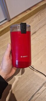 Mlyncek na kávu Bosh